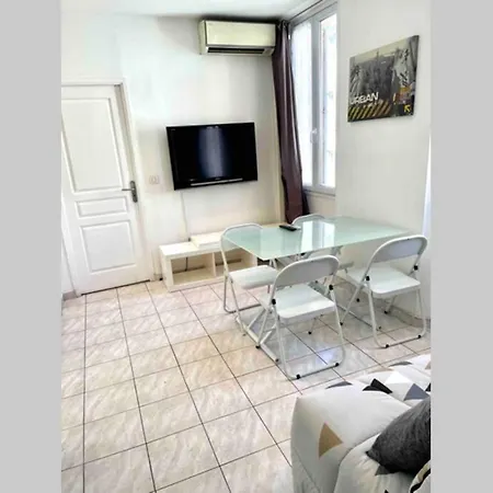 Bel Appartement - Hyper Centre - 2 Pieces-3