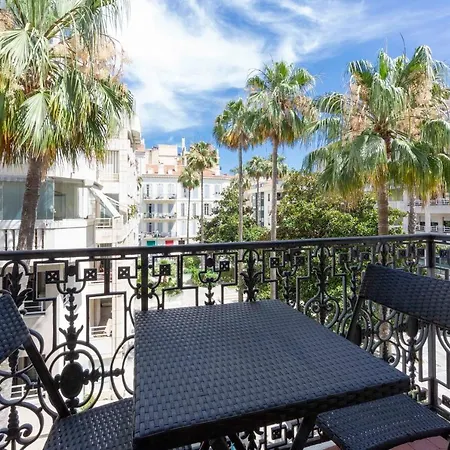 1 Bedroom Apartment With 1 Mezzanine Top Location In The Heart Of Cannes-3