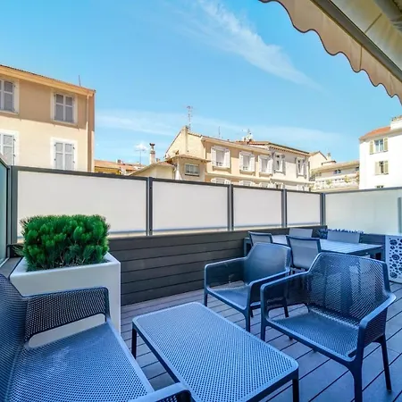 Cannes Luxury Rental - Croisette Apartment-3