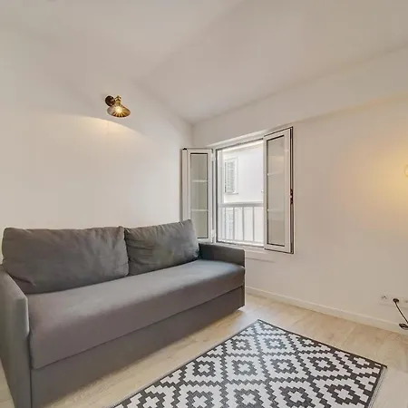 Upstays Banane Center 36M2 Apartment-2