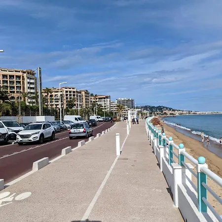 Lovely Holiday Cocoon In Cannes-2
