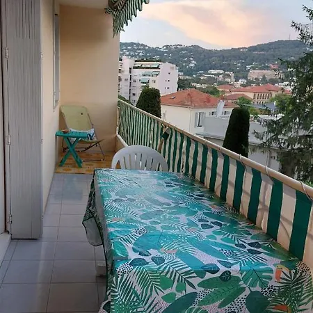 Appartement Familiale A Cannes-2