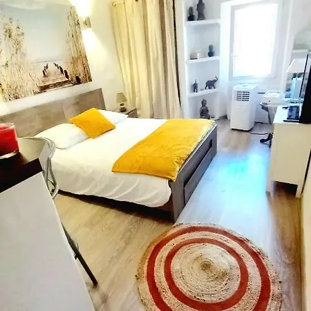 Logement à Cannes Suquet, emplacement privilégié-2
