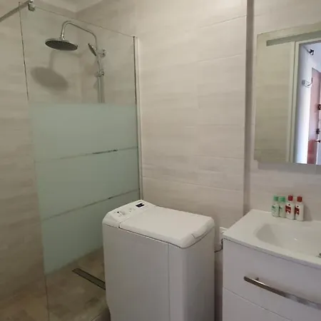 Centre Cannes Gd 2P Terrasse Parking 10Mn Palais Plage-2