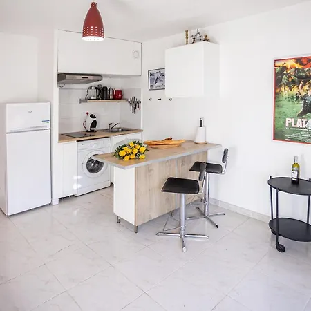 Two Bedroom Cannes-3