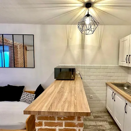 Lion'S Room - 2 Minute Walk From Palais Des Festivals And Beaches-2