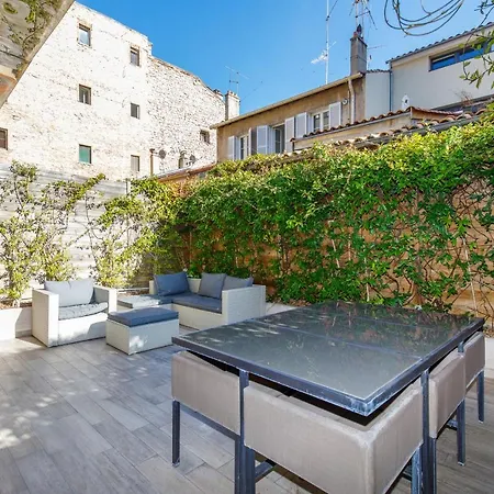 Beautiful 3 Room-Flat Near Palais-2