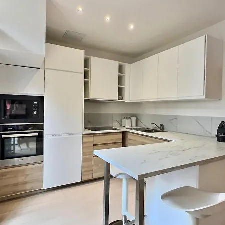 Conny By Terry'S Homes-3