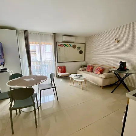 3 Pieces- Vieux Port- Terrasse - Parking Possible-2