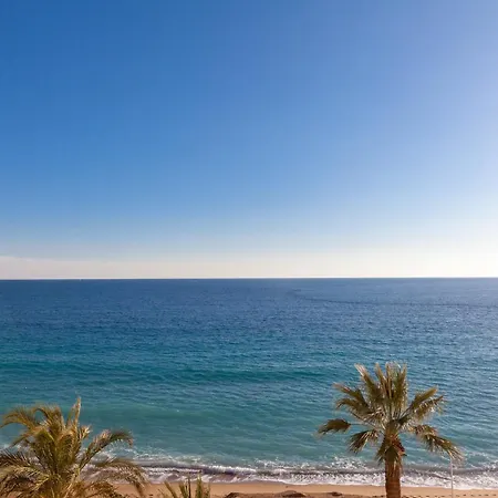 2-Br Apartment By The Beaches Magical Sea View-3