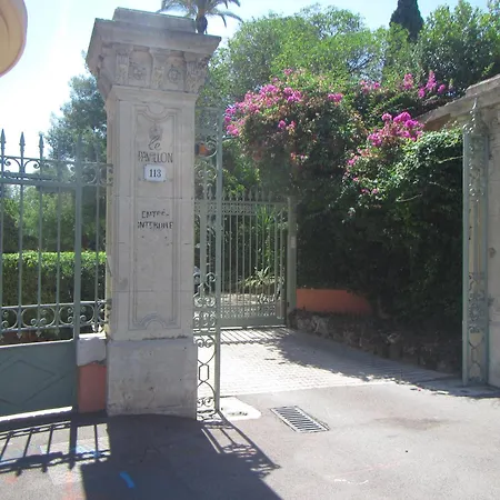 Le Pavillon113-2