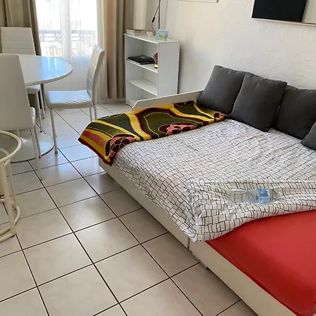 Cannes Privat Residence Holiday Apartments-3