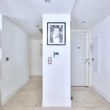 Ref 1147 - Cannes Center - Apartment For Rent-2