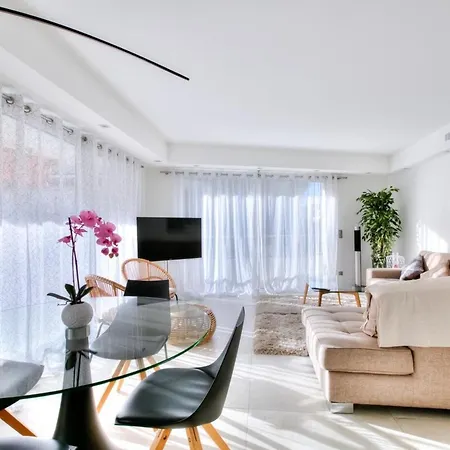 Ref 1147 - Cannes Center - Apartment For Rent-3