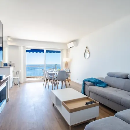 Rare! 2-Br Seafront Apartment-3