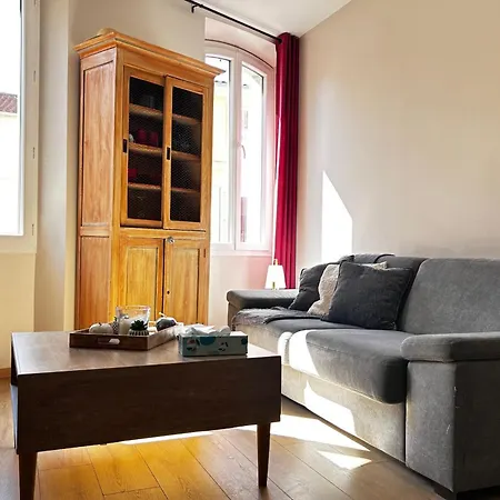 1-Bedroom Apt 5 Minutes From The Congress Center-3