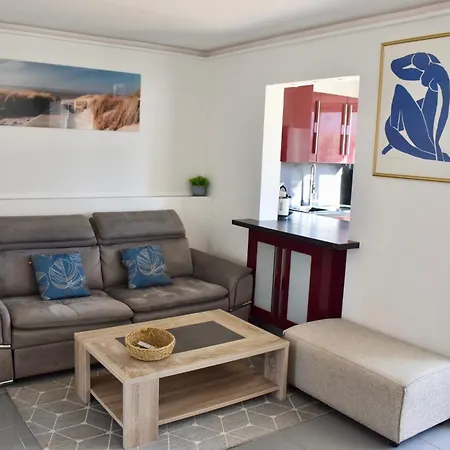 Magnifique Appartement 2 pièces au calme-3