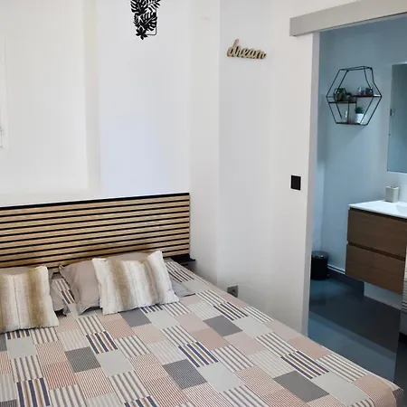 Magnifique Appartement 2 pièces au calme-2