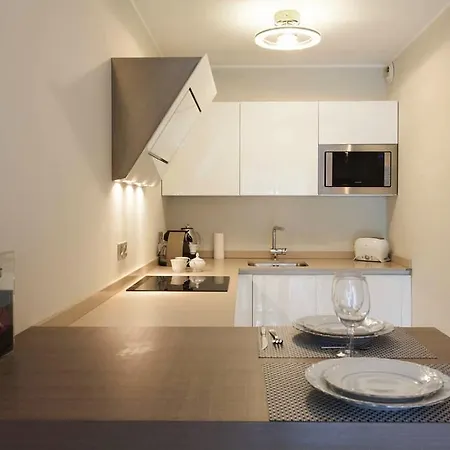 Carlton Riviera Apartment-2