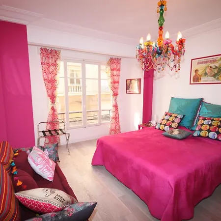 From Hollywood To Bollywood 2 Bedrooms 2 Bathrooms - 1 Min From Croisette&Beach, 12 Min From The Palais-3