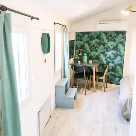 Studio By The Port-3