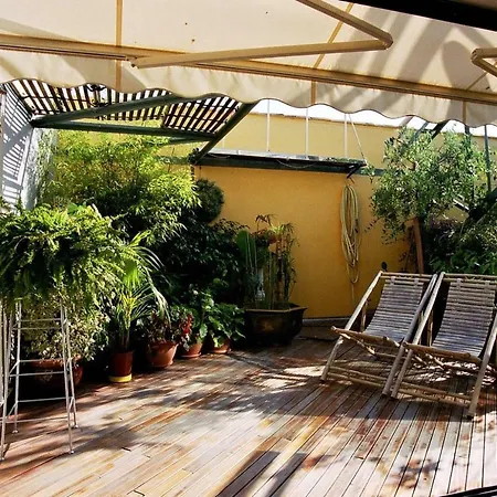 Loft De Cannes B&B-3