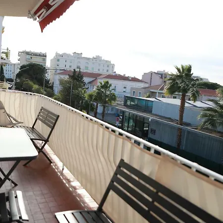 3P Lumineux Renove Derriere La Croisette-3