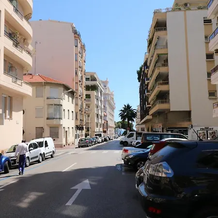 2 Bedroom & Studio Palais Royal 2 Mins From Croisette And Carlton-2