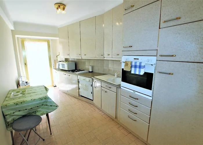 Cannes Located Behind The Martinez Hotel At 50 Meters To The Croisette