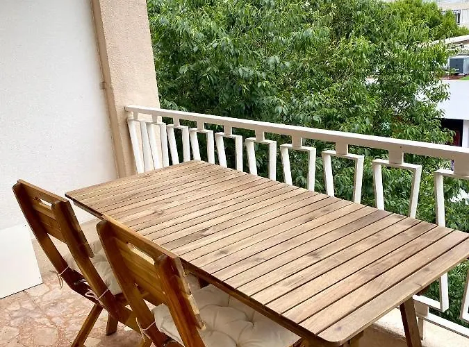 Studio With Terrasse, 5Min Walking To The Croisette And Beach Cannes acceptant les animaux