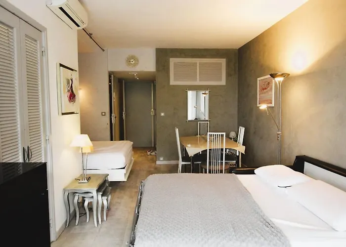 Florida 35M Studio With Sea Views Close To The Croisette Cannes