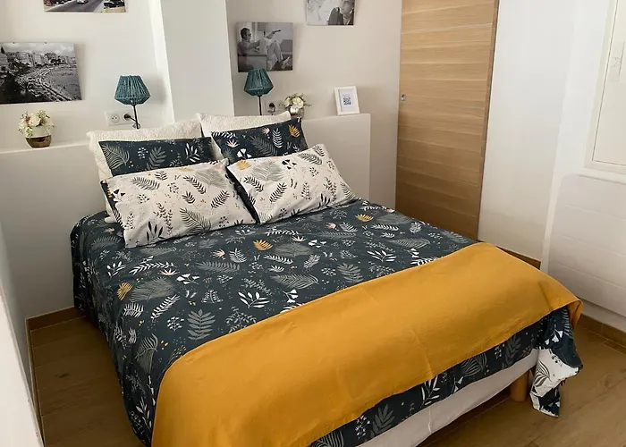 Studio 30 M2 Hyper Centre, Neuf, Parking Gratuit, 3 Etoiles Cannes