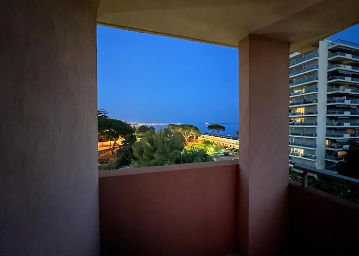 Haustierfreundliches Appartement Vue Mer Imprenable A 80M De La Plage Cannes