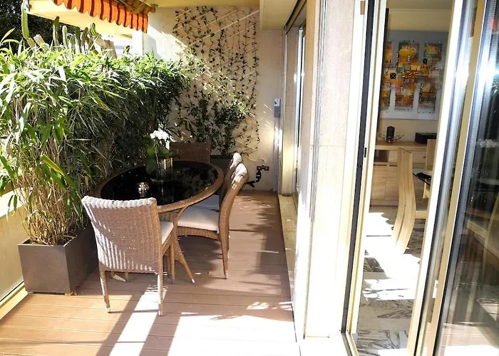 90m2 Apartement - Les Palmiers de Cannes acceptant les animaux