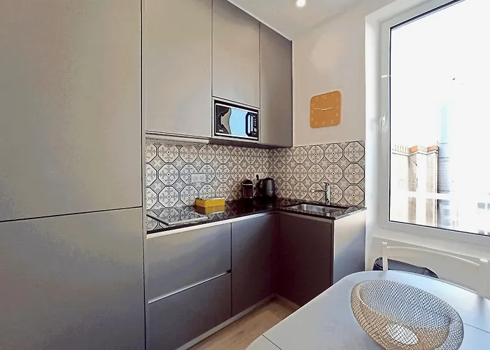 Brand-New 1 Bedroom Fully Refurbished Cannes