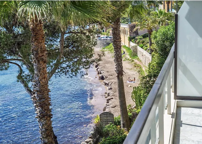 Haustierfreundliches Adriana By Terry'S Homes Waterfront Seaview Beach Cannes