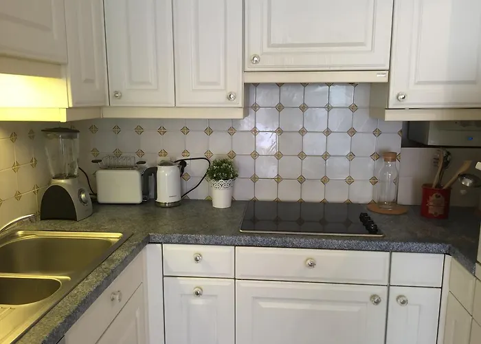 Ferienwohnung Immeuble Le St Honorat Cannes
