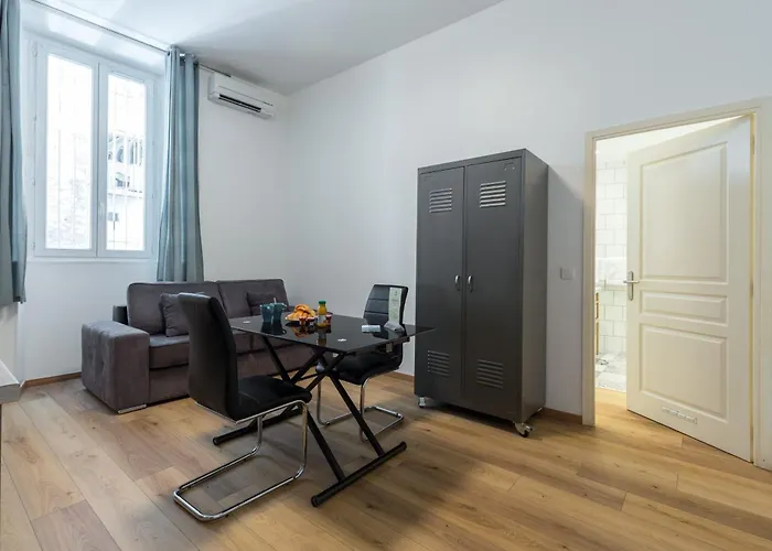 Haustierfreundliches Florella Marceau Apartment Cannes